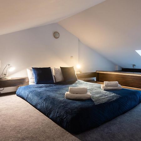 Stay Here Cracovie Extérieur photo