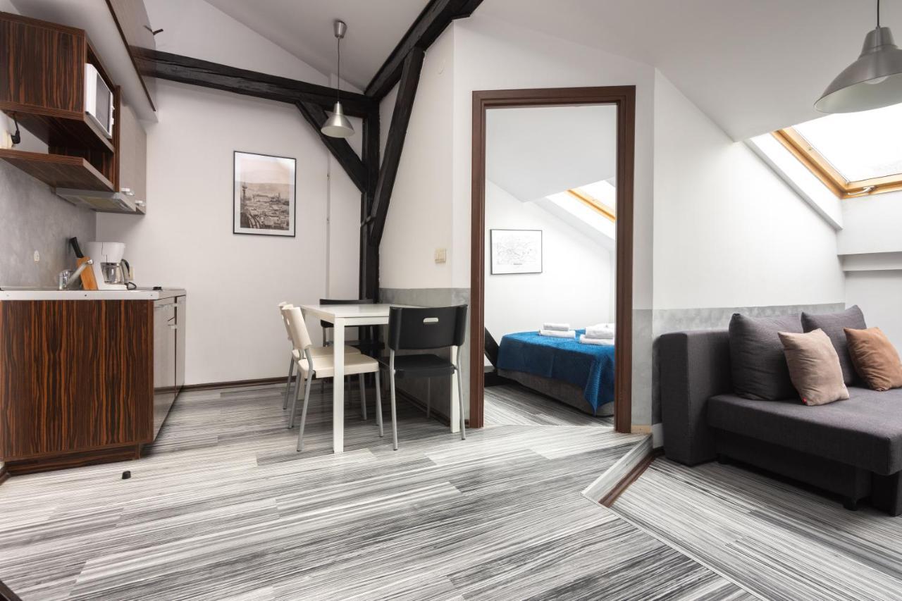 Stay Here Cracovie Extérieur photo