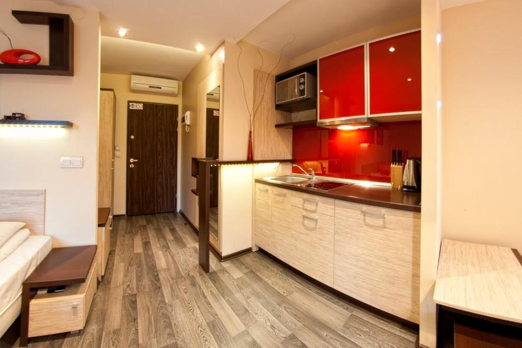 Stay Here Cracovie Extérieur photo